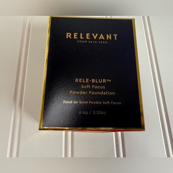 Relevant Rele-Blur Soft Focus Powder Foundation Inspire 20 NEW. 869 - Picture 1 of 3